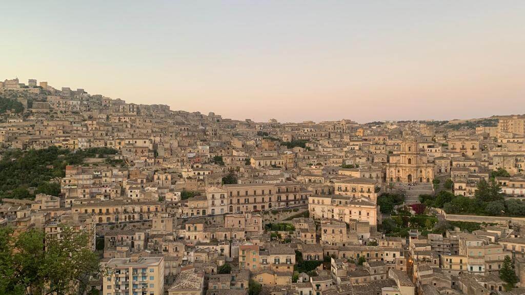 Modica 1693: Urbanistica e ricostruzione